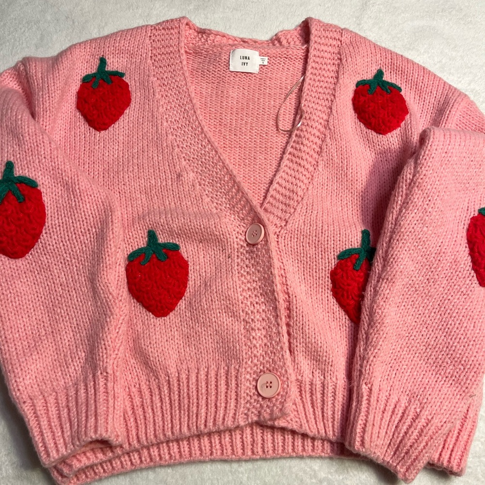 Pink Strawberry-Appliqué V-Neck Cardigan